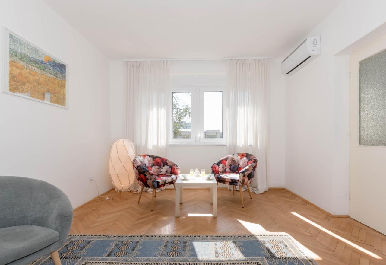 Apartment Tana Pula Exterior photo