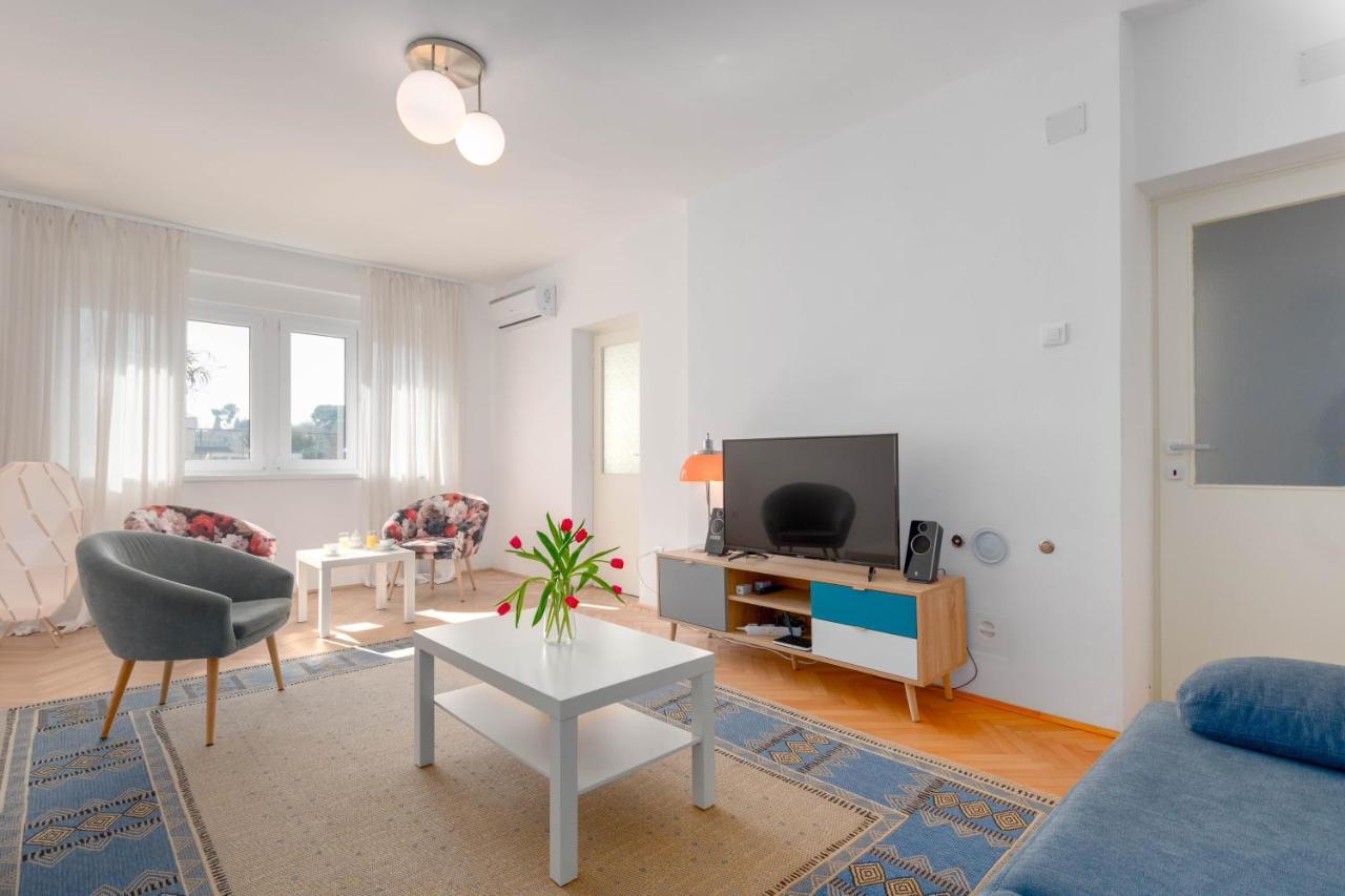 Apartment Tana Pula Exterior photo