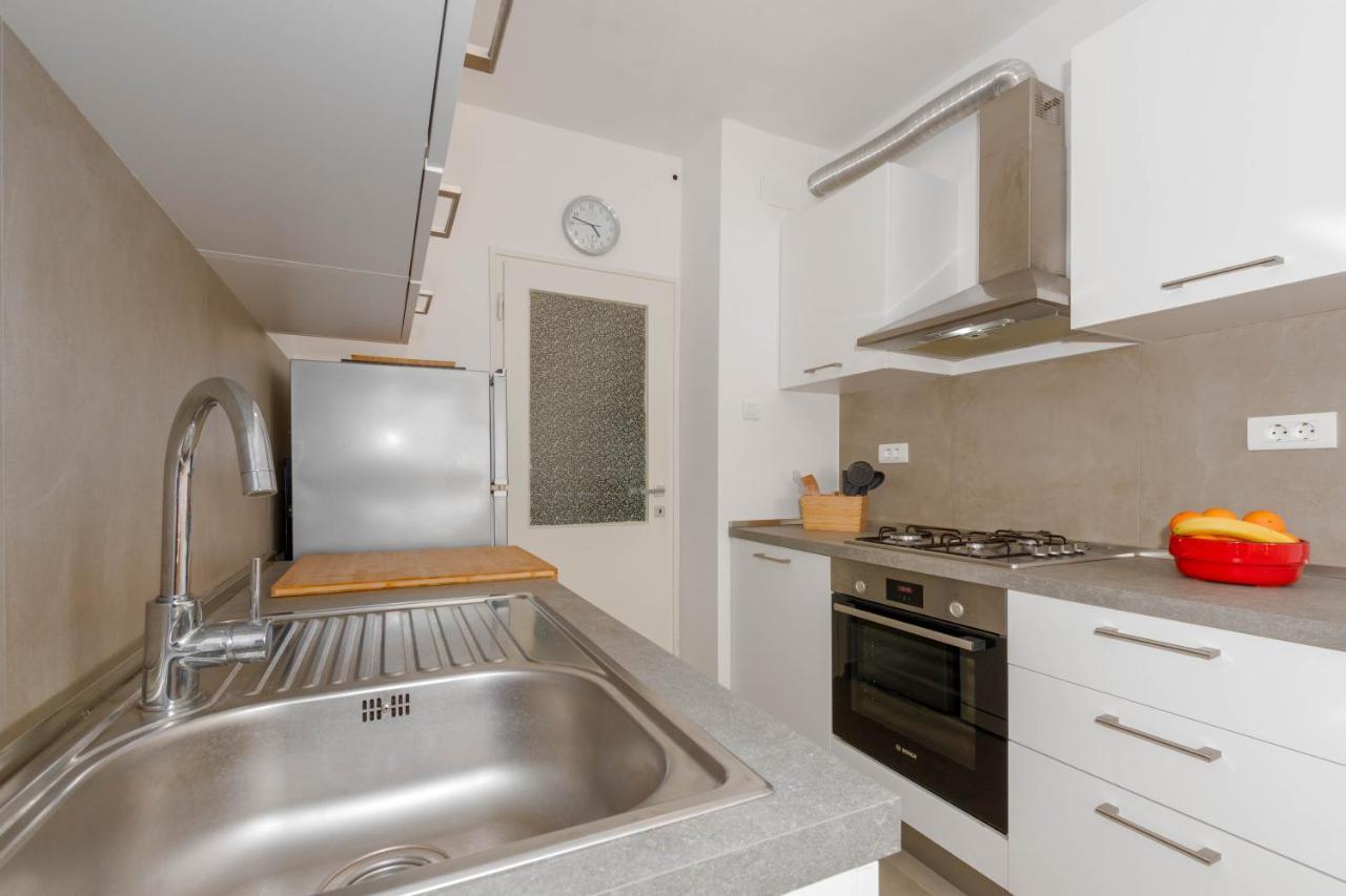 Apartment Tana Pula Exterior photo